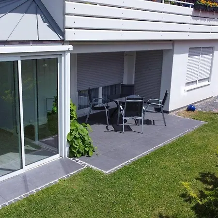 Am Enzufer Mit Wintergarten Im Schwarzwald