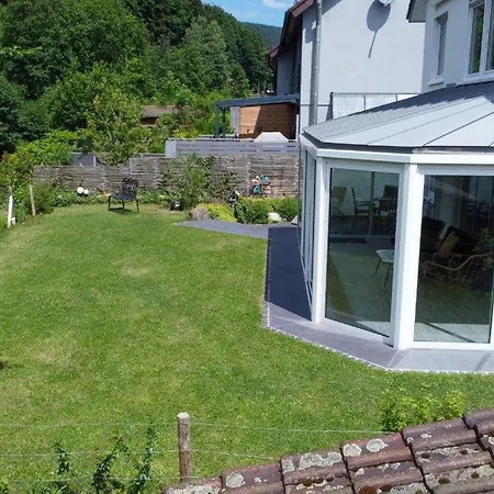 Am Enzufer Mit Wintergarten Im Schwarzwald Διαμέρισμα Bad Wildbad