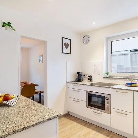 Διαμέρισμα Am Enzufer Mit Wintergarten Im Schwarzwald *