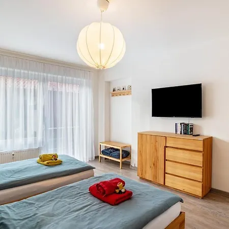 Am Enzufer Mit Wintergarten Im Schwarzwald Bad Wildbad